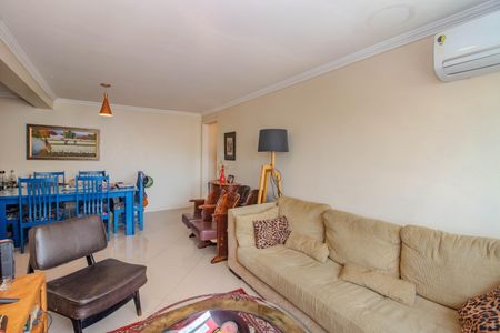 Sala de apartamento à venda com 3 quartos, 103m² em Santa Cecília, Porto Alegre