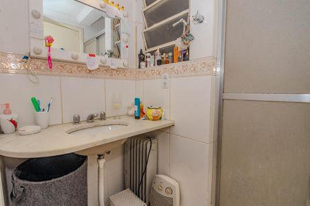 Apartamento à venda com 103m², 3 quartos e 2 vagasBanheiro Social