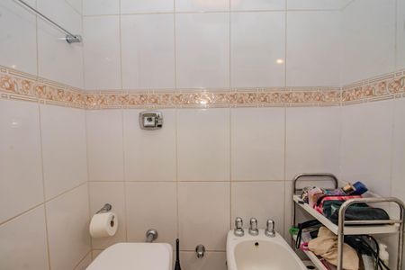 Apartamento à venda com 103m², 3 quartos e 2 vagasBanheiro Social