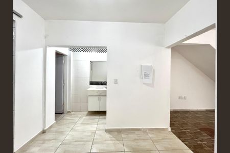 Casa para alugar com 4 quartos, 666m² em Vila Cloris, Belo Horizonte