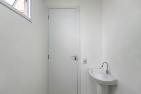 Apartamento para alugar com 40m², 2 quartos e 1 vaga Apartamento para alugar com 40m², 2 quartos e 1 vagaBanheiro