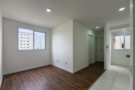 Sala de apartamento para alugar com 2 quartos, 40m² em Vila Sonia, Praia Grande