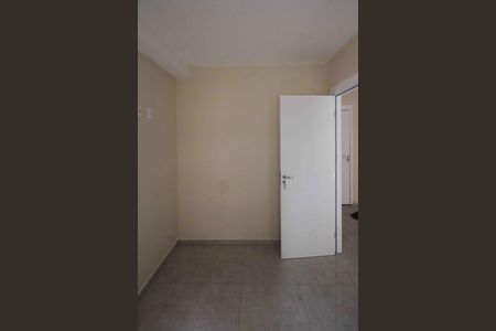 Casa para alugar com 38m², 2 quartos e 1 vaga Casa para alugar com 38m², 2 quartos e 1 vagaQuarto 02