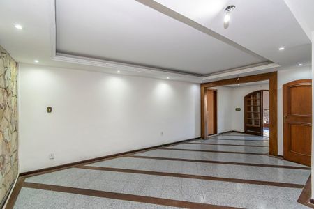 Sala  de casa de condomínio para alugar com 3 quartos, 200m² em Vila Kosmos, Rio de Janeiro