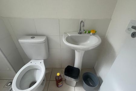 Apartamento para alugar com 41m², 2 quartos e sem vaga Apartamento para alugar com 41m², 2 quartos e sem vagaBanheiro