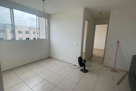 Sala de apartamento para alugar com 2 quartos, 41m² em Parque Sarapuí, Duque de Caxias
