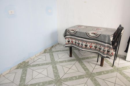 Cozinha de casa para alugar com 1 quarto, 45m² em Jardim Guaruja, Embu das Artes