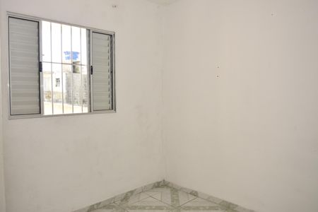 Quarto de casa para alugar com 1 quarto, 45m² em Jardim Guaruja, Embu das Artes