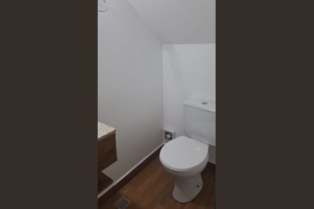 Casa para alugar com 59m², 2 quartos e 2 vagasBanheiro