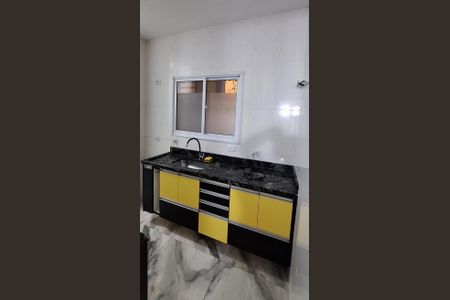 Casa para alugar com 59m², 2 quartos e 2 vagasCozinha