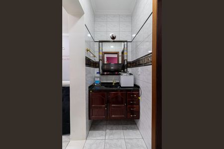Casa à venda com 270m², 4 quartos e 2 vagas Casa à venda com 270m², 4 quartos e 2 vagasBanheiro