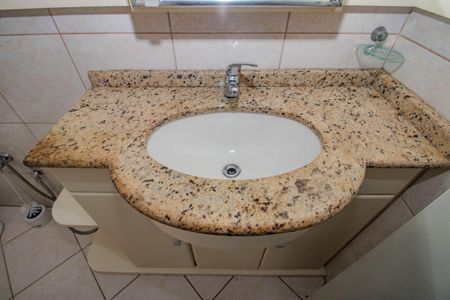 Apartamento à venda com 100m², 3 quartos e 1 vagaBanheiro da Suíte