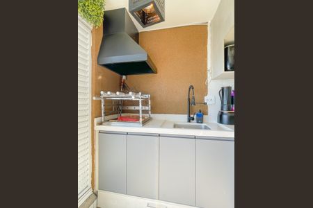 Apartamento à venda com 65m², 2 quartos e 2 vagasSacada - Churrasqueira