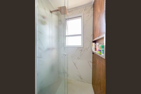 Apartamento à venda com 65m², 2 quartos e 2 vagasBanheiro da Suíte