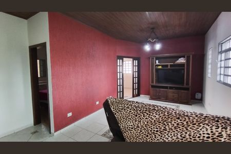 Sala de casa para alugar com 4 quartos, 144m² em Sesc, Suzano