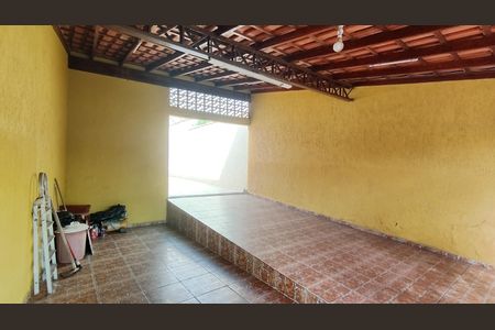 Quintal  de casa para alugar com 4 quartos, 144m² em Sesc, Suzano