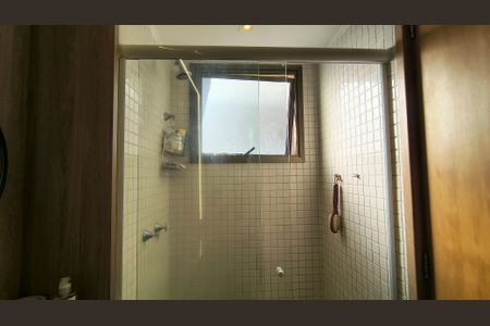 Apartamento para alugar com 89m², 3 quartos e 1 vaga Apartamento para alugar com 89m², 3 quartos e 1 vagaBanheiro da Suíte 1