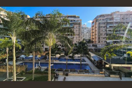 Apartamento para alugar com 89m², 3 quartos e 1 vaga Apartamento para alugar com 89m², 3 quartos e 1 vagaVaranda