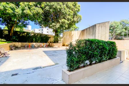 Apartamento para alugar com 58m², 3 quartos e 1 vagaÁrea comum