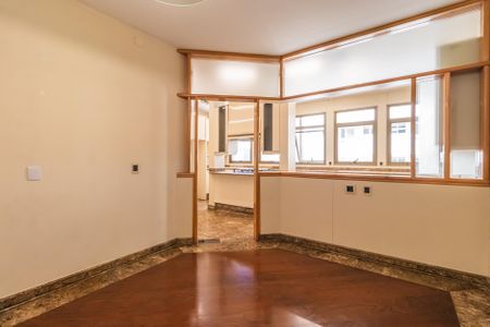 Apartamento à venda com 509m², 3 quartos e 6 vagasCozinha