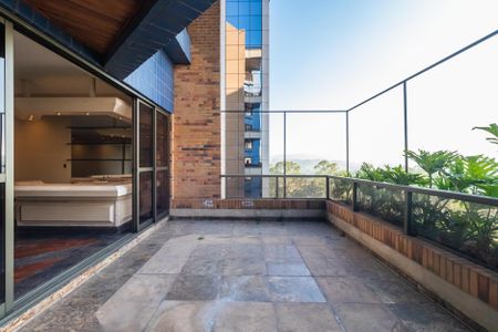 Apartamento à venda com 509m², 3 quartos e 6 vagasVaranda Sala