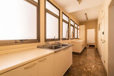 Apartamento à venda com 509m², 3 quartos e 6 vagasÁrea de Serviço