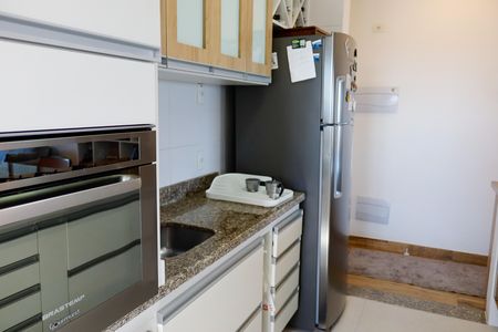 Apartamento à venda com 77m², 2 quartos e 1 vagaCozinha