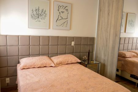 Apartamento à venda com 77m², 2 quartos e 1 vagaQuarto 2 - Suíte