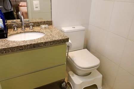 Apartamento à venda com 77m², 2 quartos e 1 vagaBanheiro da Suíte 2