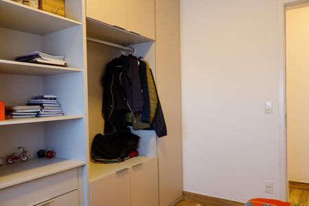Apartamento à venda com 77m², 2 quartos e 1 vagaQuarto 1