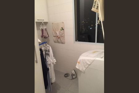 Area de serviço de apartamento para alugar com 2 quartos, 59m² em Vila Guararapes, Campinas