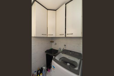 Apartamento à venda com 60m², 2 quartos e 1 vagaCozinha e Área de Serviço