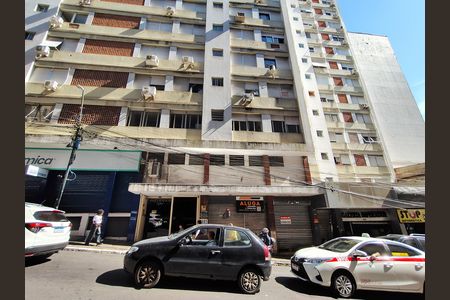 Apartamento à venda com 67m², 2 quartos e sem vaga Apartamento à venda com 67m², 2 quartos e sem vagaFachada do Prédio