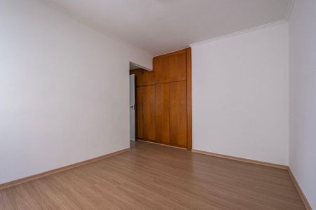 Apartamento à venda com 114m², 3 quartos e 2 vagas Apartamento à venda com 114m², 3 quartos e 2 vagasSuíte