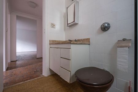 Apartamento à venda com 114m², 3 quartos e 2 vagas Apartamento à venda com 114m², 3 quartos e 2 vagasBanheiro