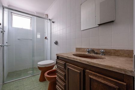 Apartamento à venda com 114m², 3 quartos e 2 vagas Apartamento à venda com 114m², 3 quartos e 2 vagasSuíte