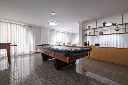 Apartamento à venda com 114m², 3 quartos e 2 vagas Apartamento à venda com 114m², 3 quartos e 2 vagasSalão de Jogos