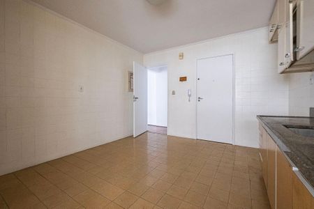 Apartamento à venda com 114m², 3 quartos e 2 vagas Apartamento à venda com 114m², 3 quartos e 2 vagasCozinha