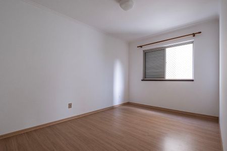 Apartamento à venda com 114m², 3 quartos e 2 vagas Apartamento à venda com 114m², 3 quartos e 2 vagasSuíte