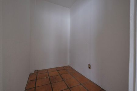Apartamento à venda com 114m², 3 quartos e 2 vagas Apartamento à venda com 114m², 3 quartos e 2 vagasÁrea de Serviço - Quarto