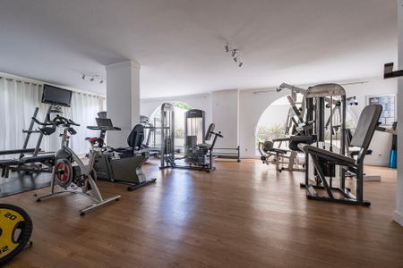 Apartamento à venda com 114m², 3 quartos e 2 vagas Apartamento à venda com 114m², 3 quartos e 2 vagasAcademia