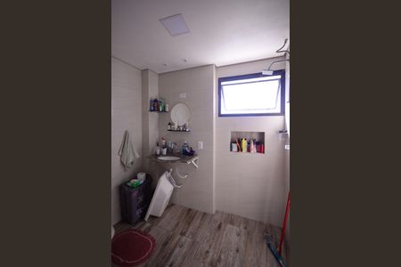Apartamento à venda com 75m², 2 quartos e 1 vaga Apartamento à venda com 75m², 2 quartos e 1 vagaBanheiro