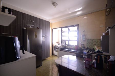 Apartamento à venda com 75m², 2 quartos e 1 vaga Apartamento à venda com 75m², 2 quartos e 1 vagaCozinha