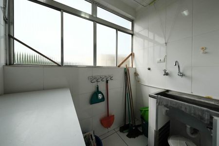 Apartamento para alugar com 55m², 2 quartos e 1 vagaCozinha e Área de Serviço