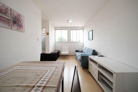Sala de apartamento para alugar com 2 quartos, 55m² em Vila Silvia, São Paulo