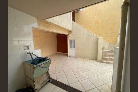 Casa à venda com 148m², 3 quartos e 3 vagas