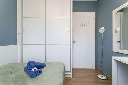 Casa para alugar com 130m², 3 quartos e 2 vagasQuarto