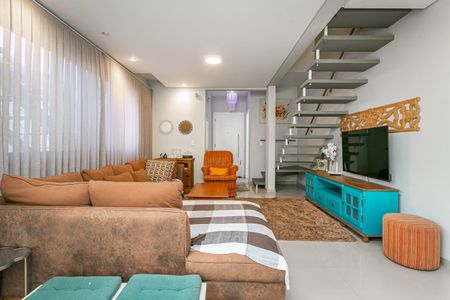 Sala de casa para alugar com 3 quartos, 130m² em Campeche, Florianópolis