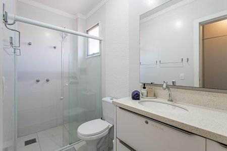 Casa para alugar com 130m², 3 quartos e 2 vagasBanheiro