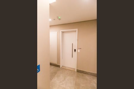 Apartamento à venda com 95m², 2 quartos e 2 vagas Apartamento à venda com 95m², 2 quartos e 2 vagasEntrada